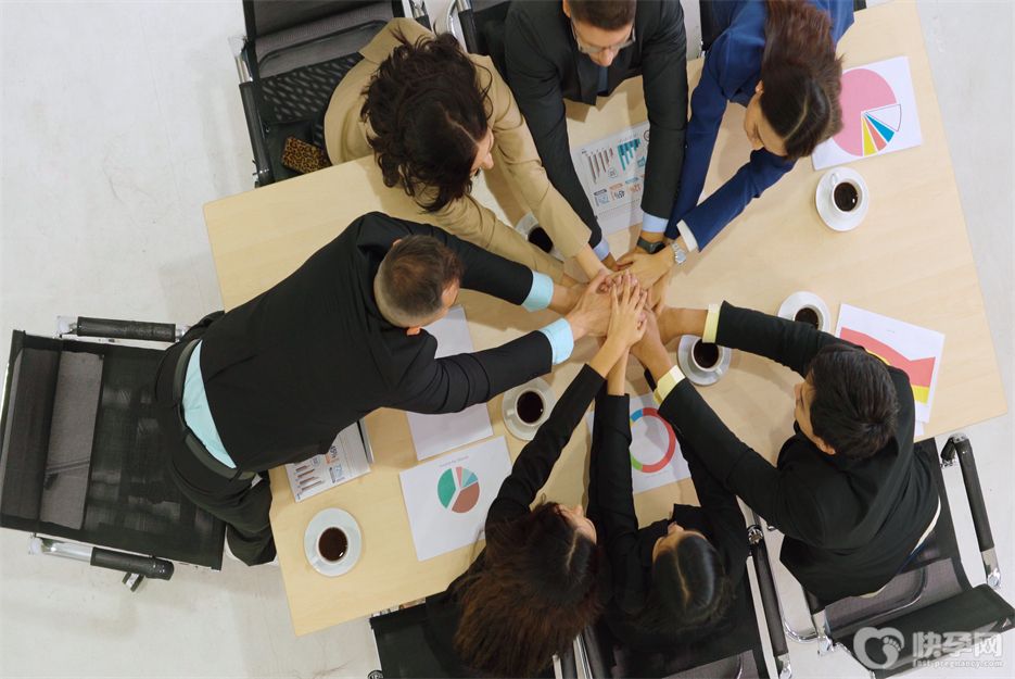 霸气有正能量怎么形容？2025霸气有正能量句子分享