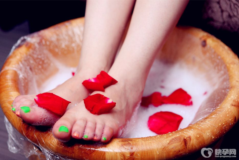 泡脚30分钟相当于运动多久？泡脚三十分钟热量解读