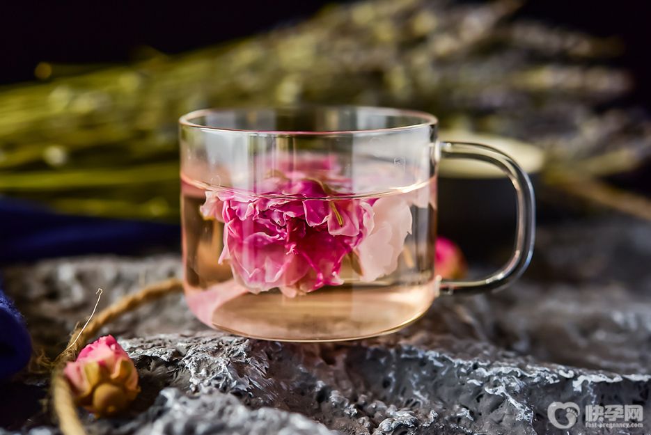哺乳期能喝玫瑰花茶吗？附哺乳期喝玫瑰花茶的好处