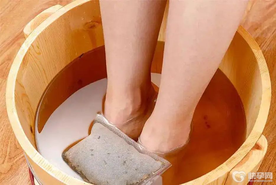 四种人不宜用艾叶泡脚，别再傻傻的不清楚，到时候适得其反