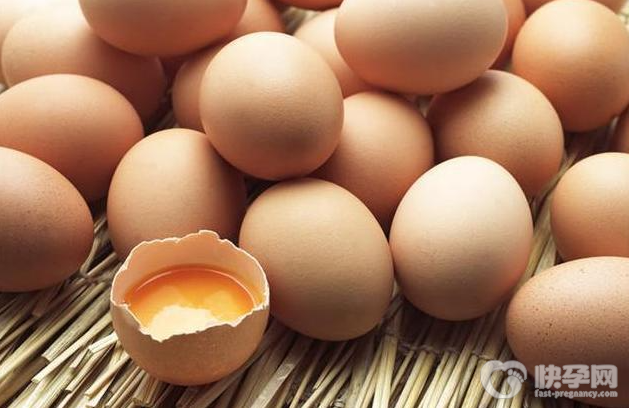 吃鸡蛋后忌吃7种食物，四类人群不宜多吃鸡蛋