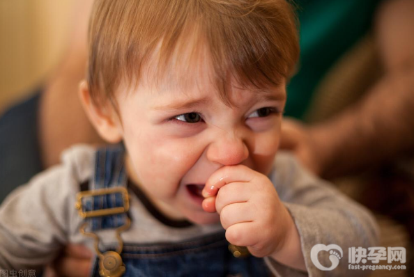 孩子调皮捣蛋怎么办？不打不骂，有情商的家长这样做