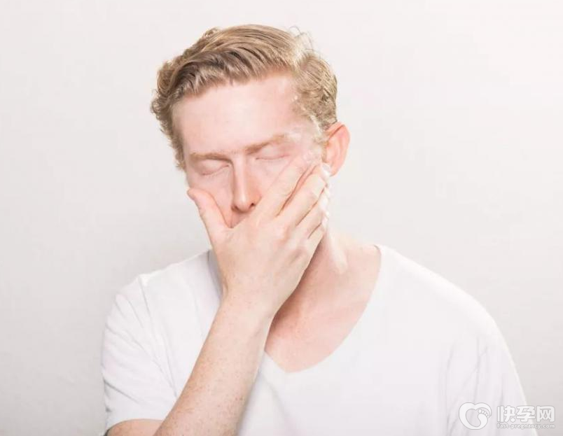 怎样区别牙臭和口臭,三个方面教你简单分辩