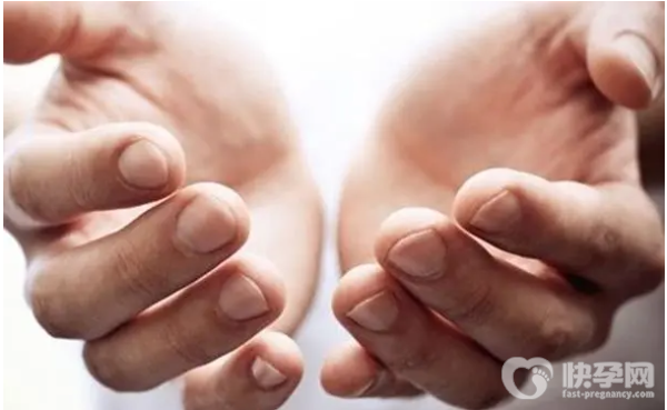 男性手脚冰凉是什么原因导致的？男性手脚冰凉要如何改善？