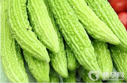 哪四种人不能吃苦瓜？吃苦瓜对人体有什么好处？