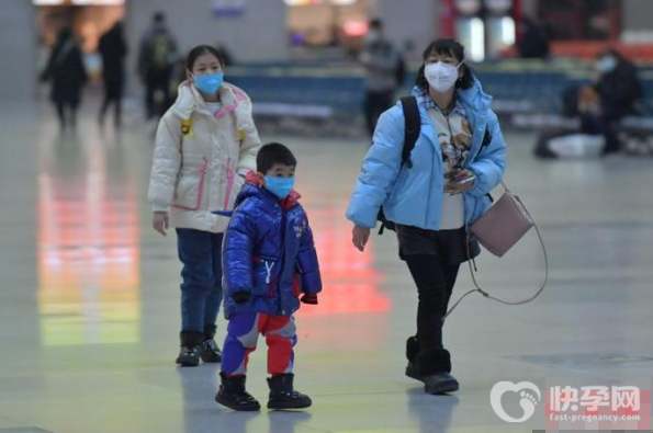 小孩坐高铁怎么收费标准,2025年中国铁路执行儿童票新规已出台