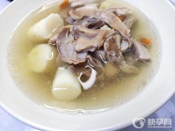 猪肚炖什么好吃又营养又养胃,这3款猪肚汤助你一臂之力