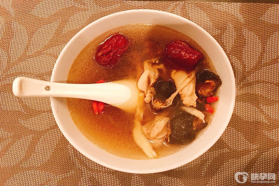 剖腹产后多吃这6道菜更有利于伤口恢复