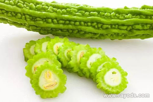 孕妇可以吃苦瓜吗？孕妇吃苦瓜的坏处介绍
