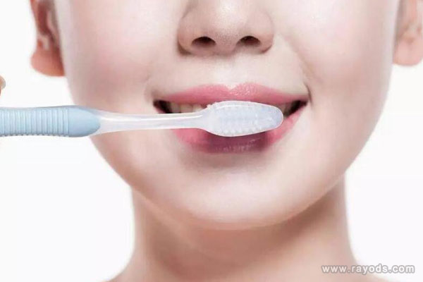 孕妇梦见牙齿掉了是什么意思有什么预兆