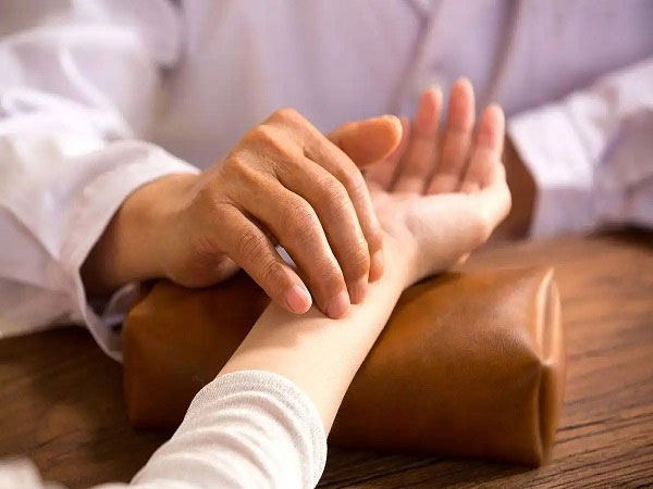 生男生女脉象示意图分享，弄清喜脉上中下便知胎儿性别