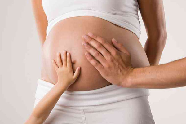 孕五个月胎动是否正常?孕五个月胎动频繁的原因