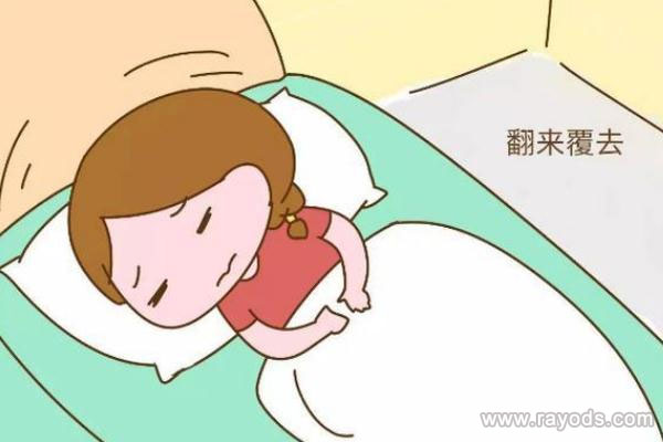 孕期睡觉爱打呼噜是什么原因?怀孕中期晚上睡觉老打呼噜正常吗