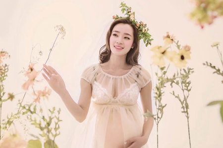 孕妇喜欢使用这种护肤品，怀孕也要保持肌肤嫩白