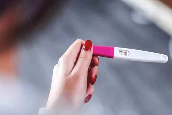 验孕棒出现两条杠就一定是怀孕了吗？