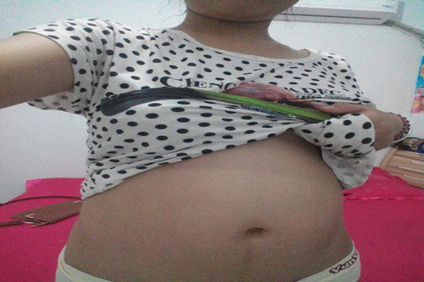 怀孕15周的孕妇肚子有多大 不显肚子是正常的吗?