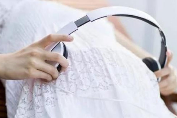 做好宝宝的胎教要重视方法 六个误区大家要远离