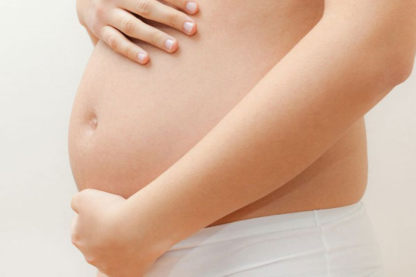 胎儿臀位与睡姿有关吗？4种臀位宝宝臀位的纠正方法