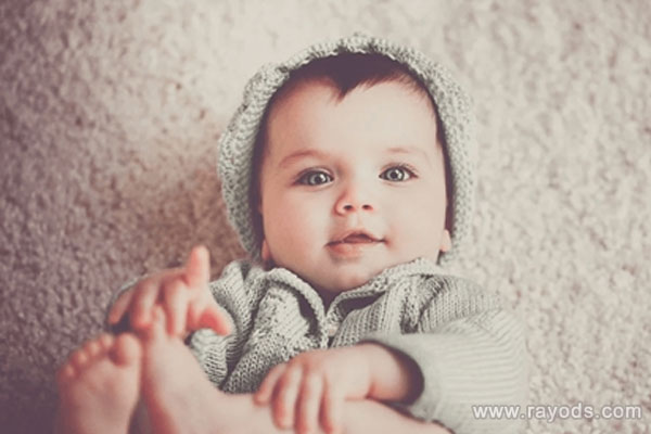 冬天1岁半宝宝怎么吃？一天吃多少食物好？