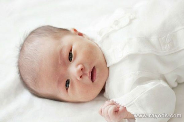 胎毒是湿疹吗？宝宝胎毒和湿疹区别图