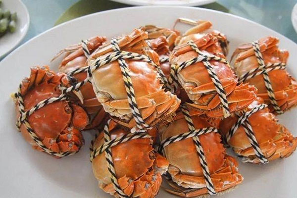 孕妇吃螃蟹的利弊各是什么?吃的时候有哪些注意事项