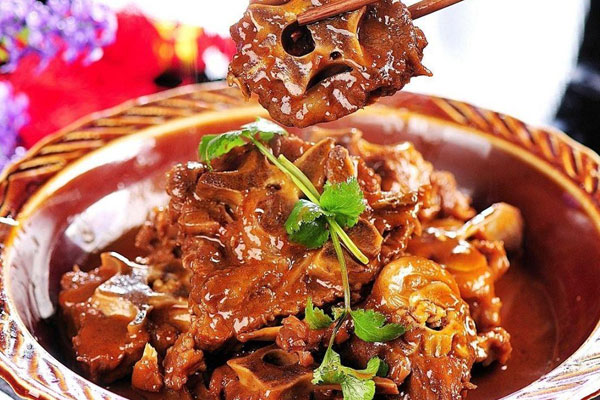 孕期可以吃羊蝎子吗？羊蝎子火锅能吃吗？