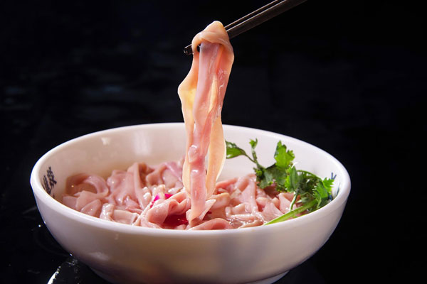 孕妈在孕期可以吃鹅肠吗？鹅肠吃多了会有什么影响？