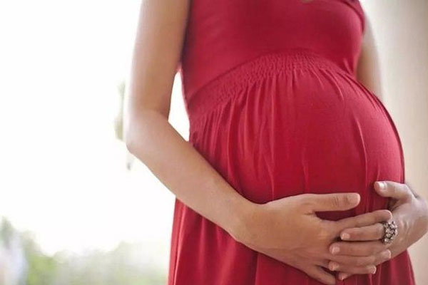 对孕妇辐射最大前六名的电器，电吹风榜上有名