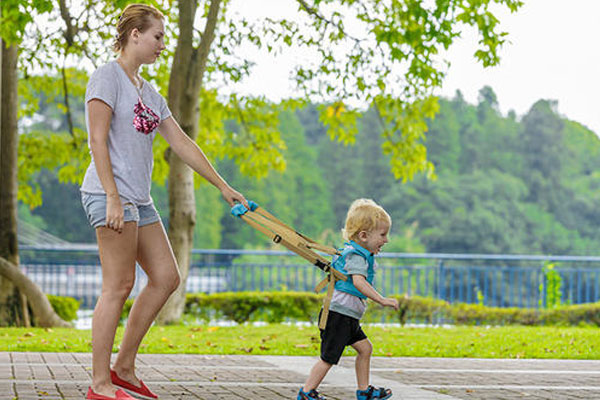 学步带是什么_学步带好不好_宝宝多大用学步带