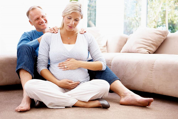 孕妇可以按摩头部肩部吗？