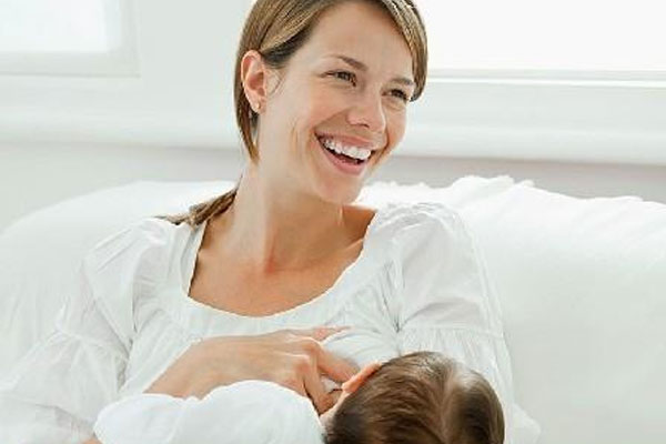 母乳喂养多长时间最好？长期母乳喂养对妈妈有什么坏处