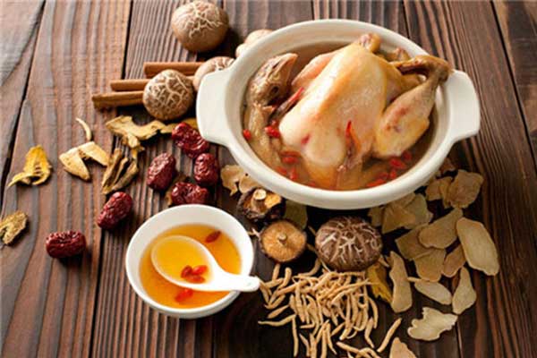 宣武月子中心坐月子吃什么补身体好？