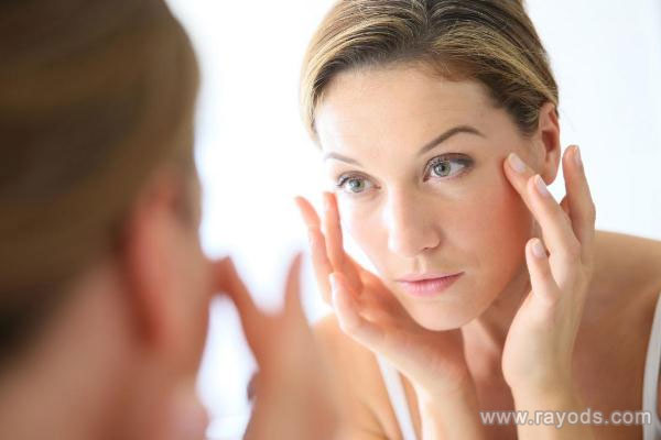 怀孕可以用护肤品吗？化妆真的会影响胎儿吗？