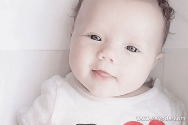 女宝宝吃什么长得高？女宝宝十个月大多高算正常