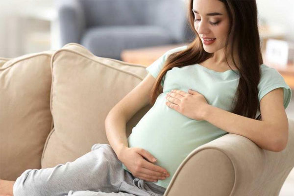 孕妇羊水少该怎么办？羊水少怎么补最有效