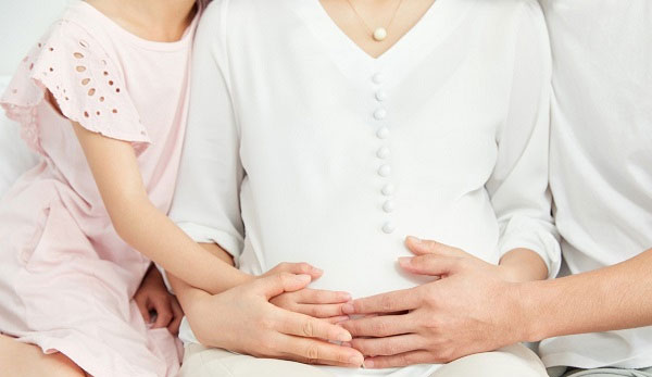 株洲市中心医院做试管婴儿费用、成功率多少？