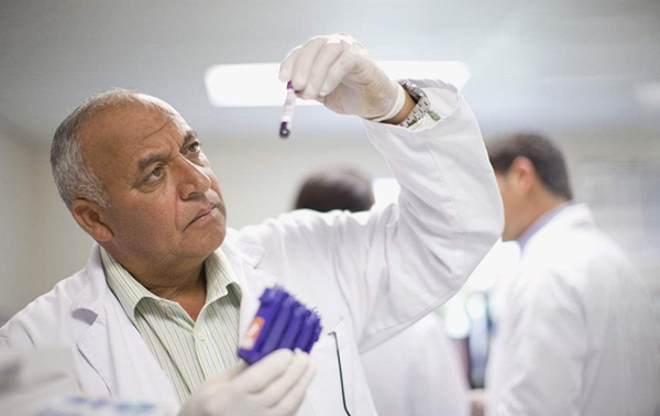 做柬埔寨第三代试管婴儿技术只适用于有遗传缺陷的家庭吗？