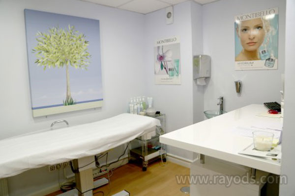 让男性不育的关键因素有哪些？什么情况能导致精子畸形?