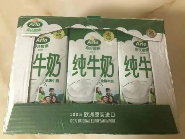 备受市场青睐的爱氏晨曦脱脂纯牛奶质量怎么样？