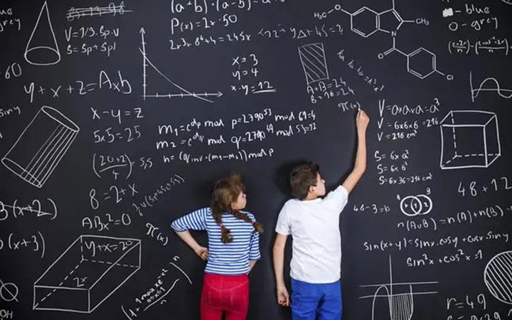 高智商婴儿的20种表现，你家宝宝也许是百年不遇的天才！