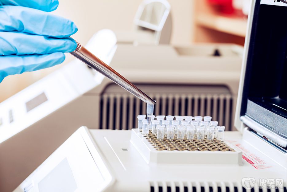 35岁试管基础卵泡14个少吗？鲜胚囊胚冻胚移植决定着床率