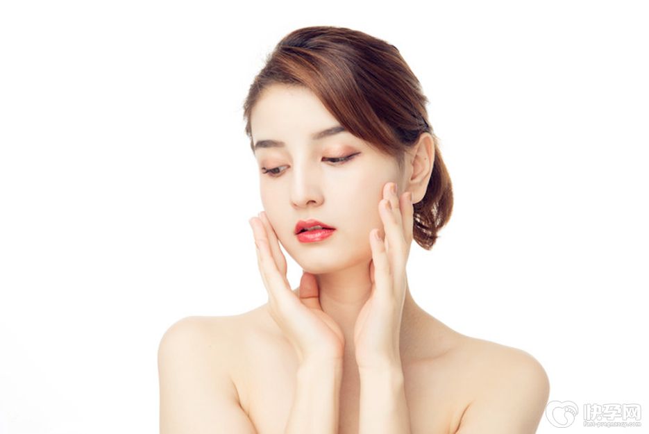 生理盐水敷脸怎么用？生理盐水敷脸的正确使用方法科普