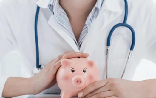 10万找个女人生小孩可行吗？试管代生小孩多少钱？