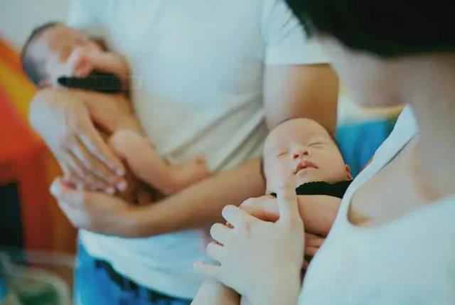 南昌市生殖医院做试管生龙凤胎费用大概多少？十万够吗？