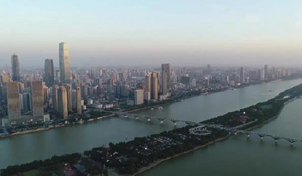 长沙中信湘雅做供卵试管一颗卵子费用大概多少钱？5万够吗？