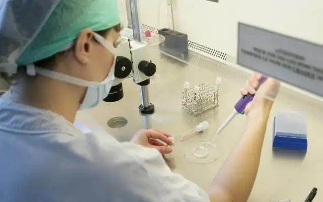 2022海口供卵三代试管包生男孩价格是多少？海口生男孩的医院推荐？