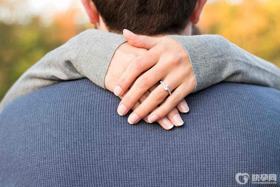 卵巢储备下降卵泡少试管成功案例，本不报希望，却奇迹般成功