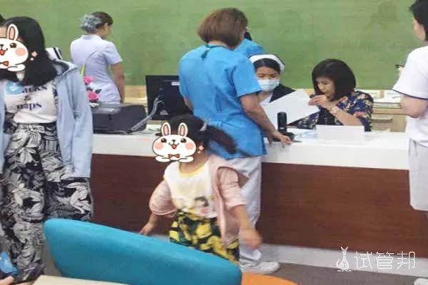 美国冻胚第二代试管婴儿日记，促排卵经历分享