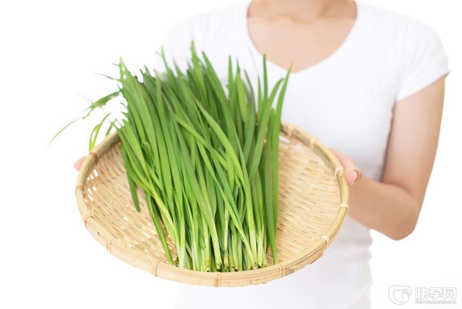 试管婴儿的孕妇可以吃韭菜吗？适量吃对身体有益处，孕妈别错过