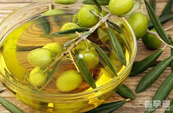 孕期防长妊娠纹涂橄榄油要找对时间，过30周才抹为时已晚！